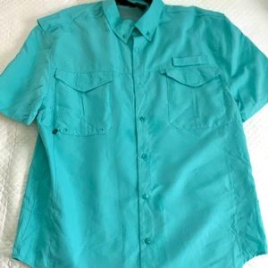 Mens Green Vented Outdoor Fishing Shirt